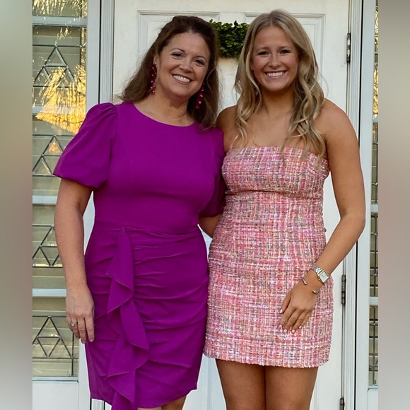 PUFF SHORT SLEEVE SHEATH DRESS WITH RUFFLE ACCENT IN WILD ORCHID - Picture 7 of 7